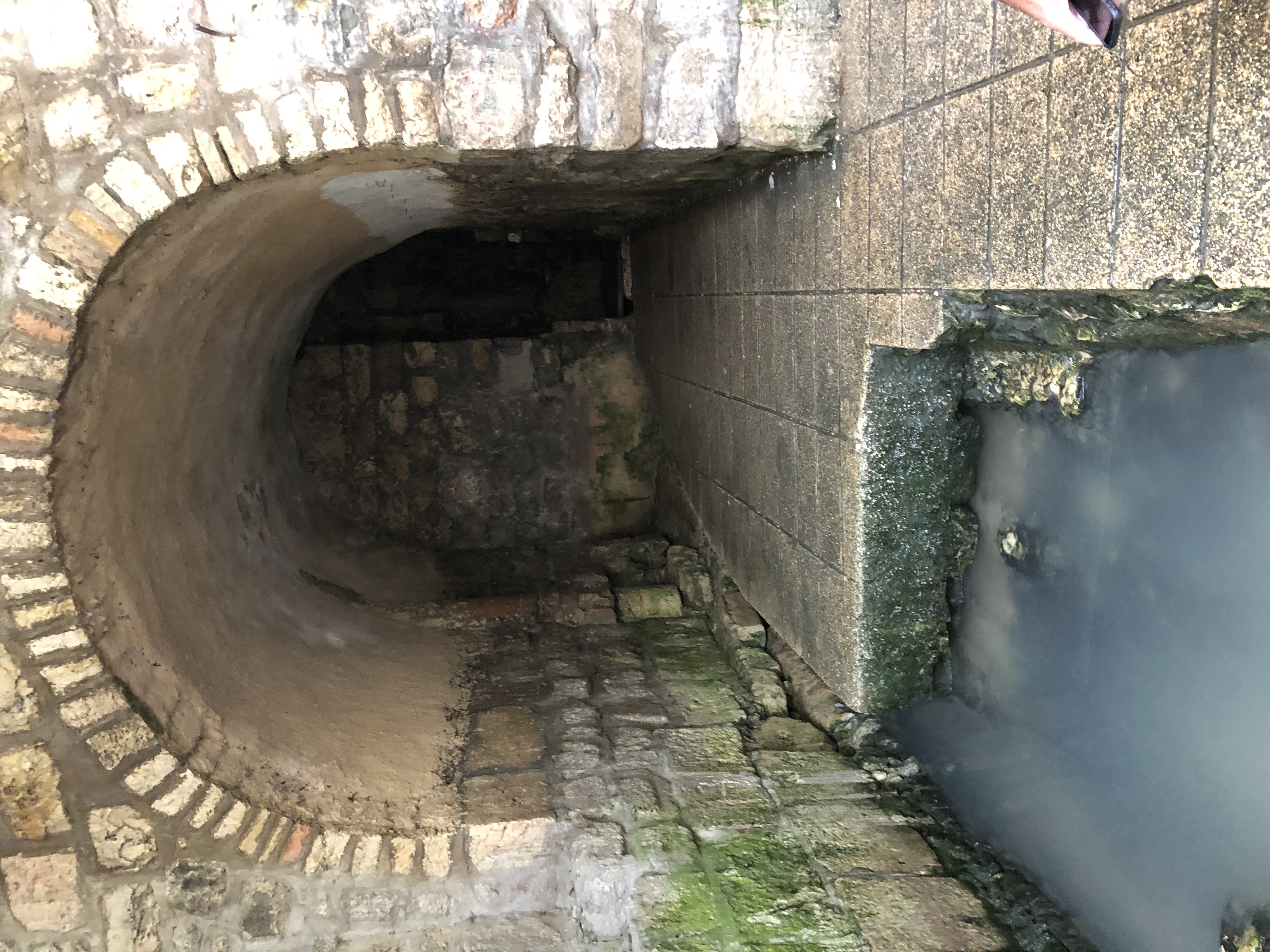 Тунелът на Езекия