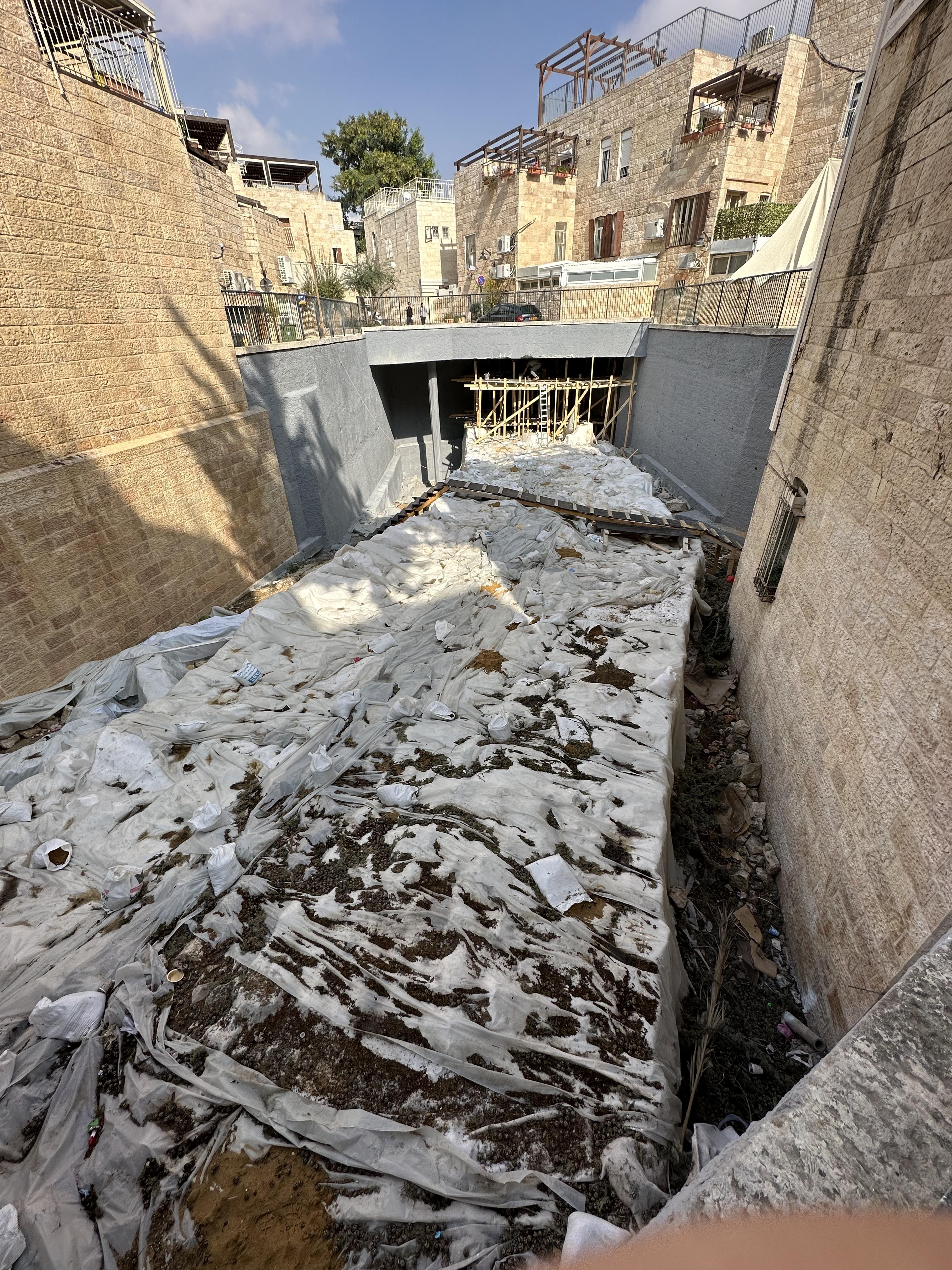 Hezekiah`s Broad Wall